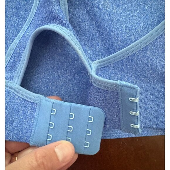 Champion NWT Stretch Jersey Racerback Sports Bra in Light Blue Size Medium - Picture 7 of 8